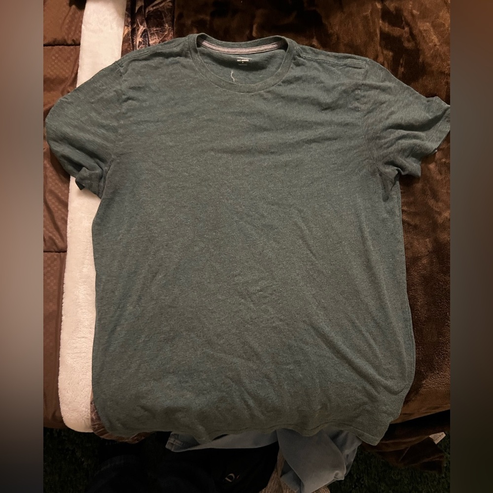 Men’s Old Navy T-Shirt